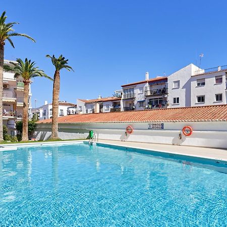 1 Bed Apartment With Sea View Nerja Esterno foto
